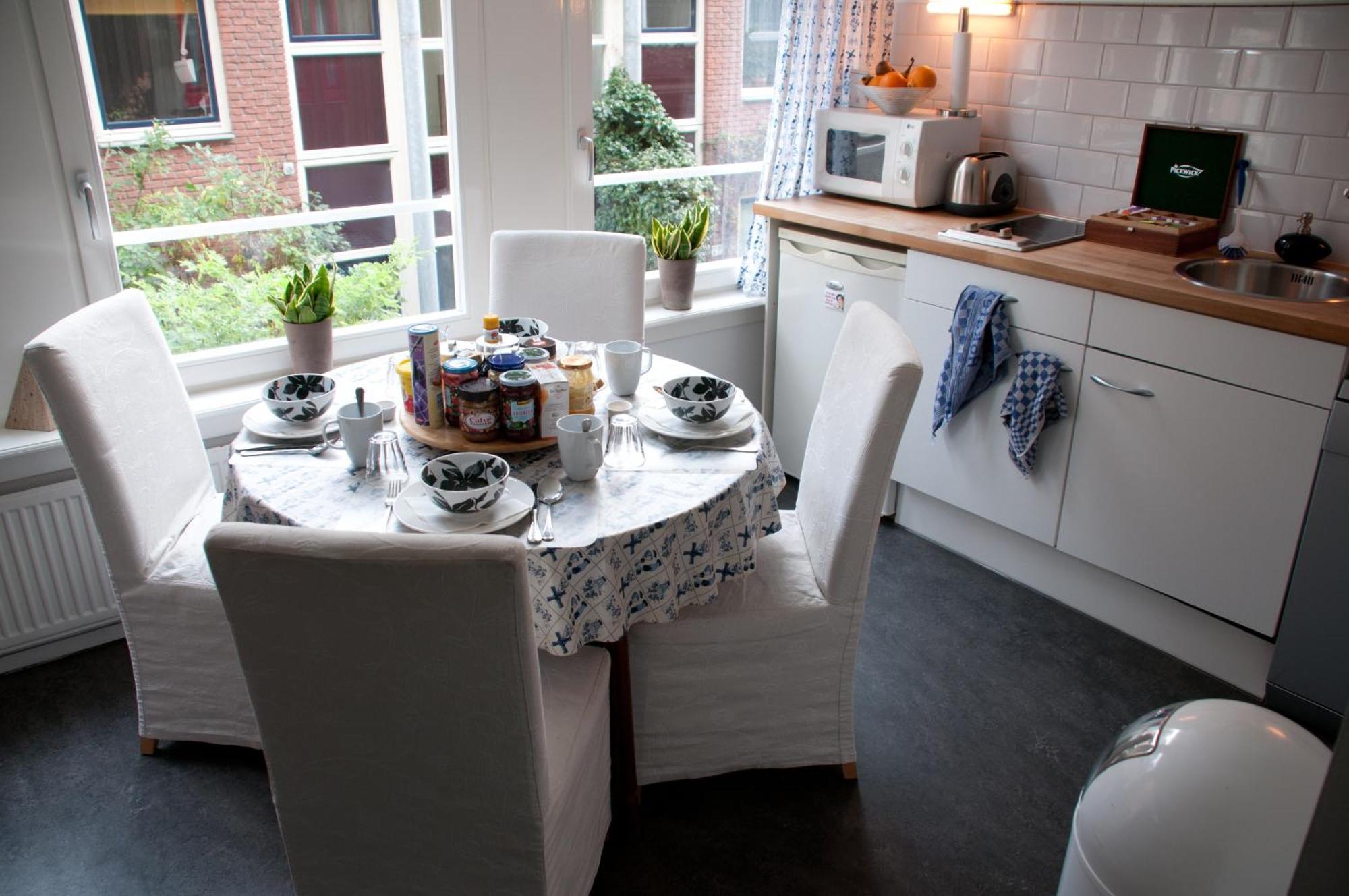 Couette-café Bed & Breakfast Westviolet 2*